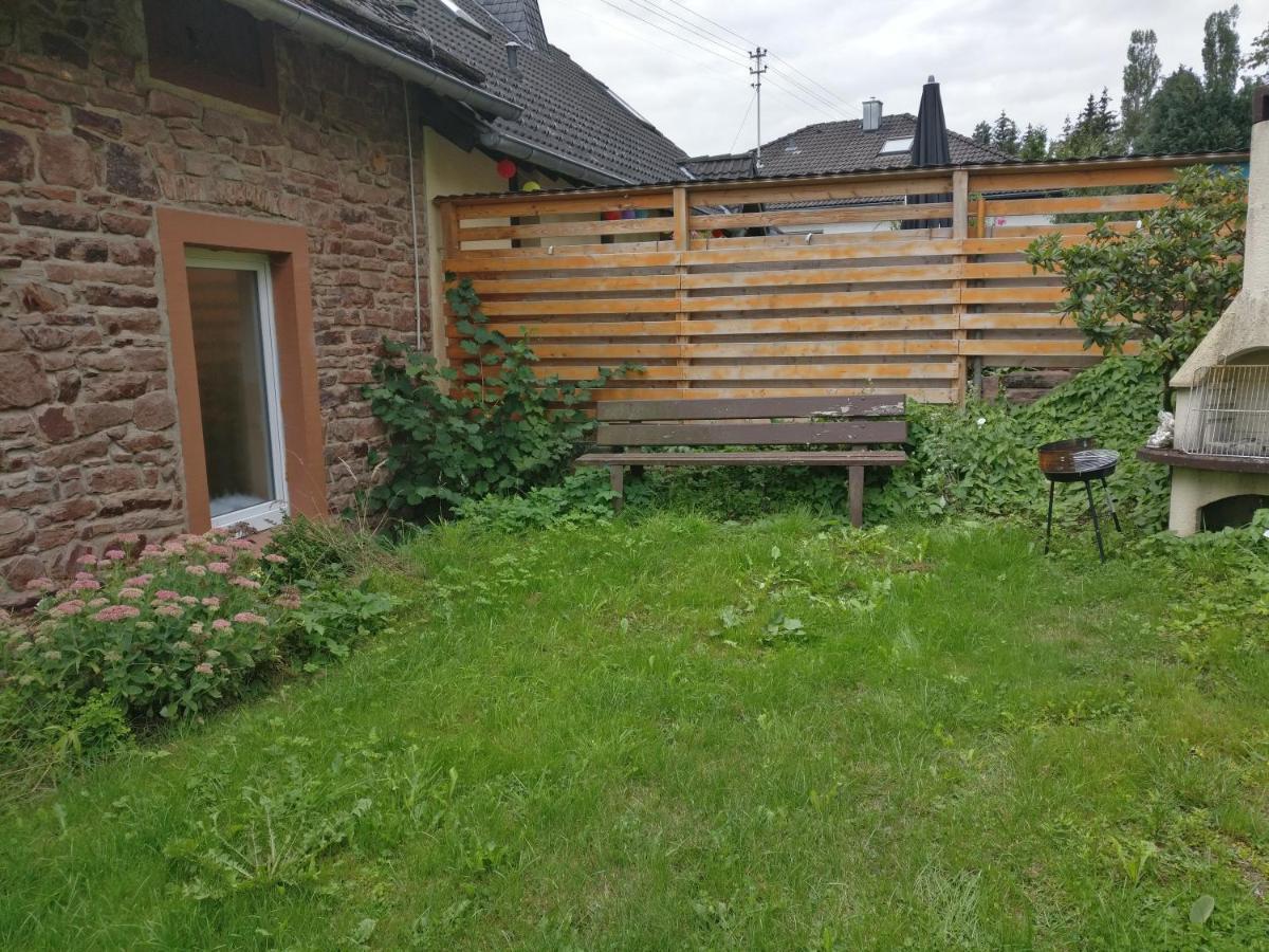Katharina Ferienwohnung Am Eifelsteig Neroth Bagian luar foto
